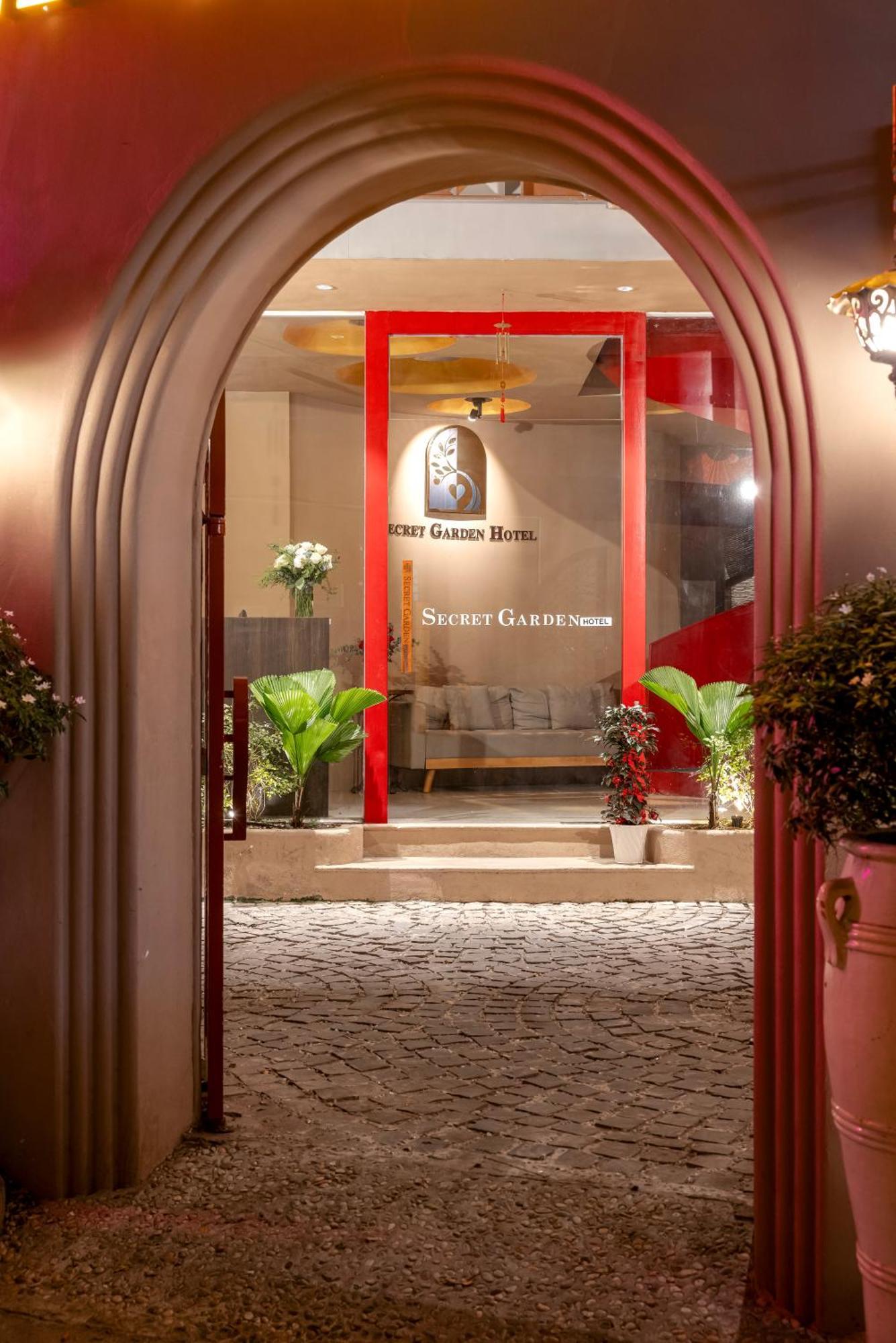 Secret Garden Hotel Ho Chi Minh-stad Buitenkant foto